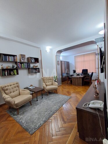 Satılır 3 otaqlı köhnə tikili 100 m², Sahil m., photo 4 from 10