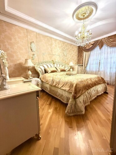 Продаётся 4-комн. новостройка 220 м², м. Низами, photo 7 from 13