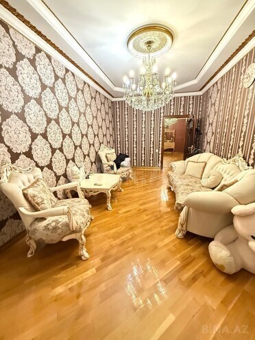 Продаётся 4-комн. новостройка 220 м², м. Низами, photo 5 from 13
