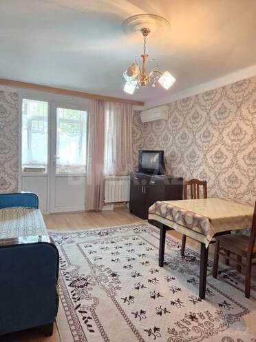 Сдаётся 2-комн. вторичка 35 м², м. Элмляр Академиясы, photo 3 from 11