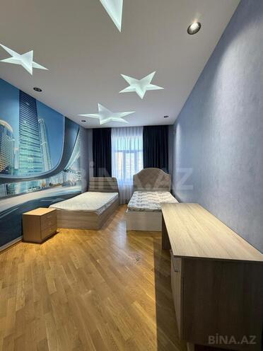 Продаётся 3-комн. новостройка 110 м², м. Ази Асланов, photo 5 from 12