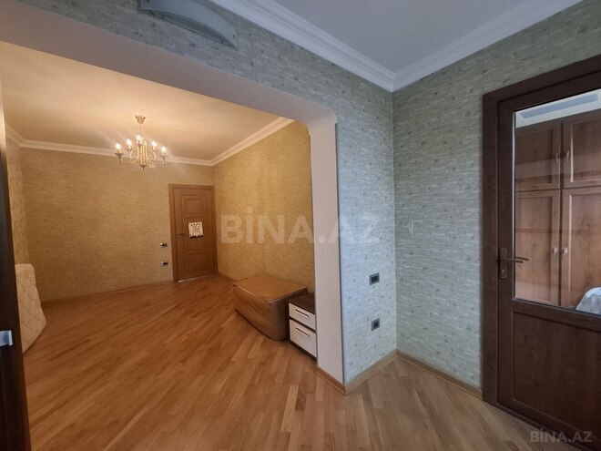 Продаётся 3-комн. вторичка 75 м², м. Шах Исмаил Хатаи, photo 14 from 26