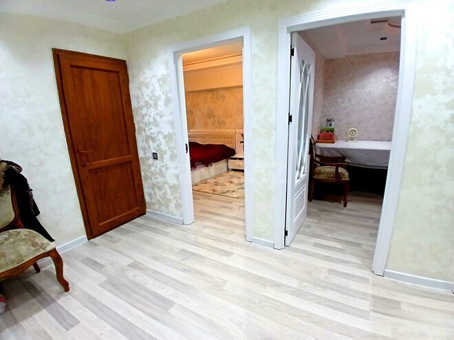 Satılır 3 otaqlı köhnə tikili 85 m², Qara Qarayev m., photo 14 from 22