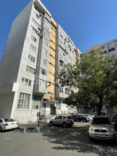 Satılır 2 otaqlı köhnə tikili 70 m², Gənclik m., photo 11 from 17