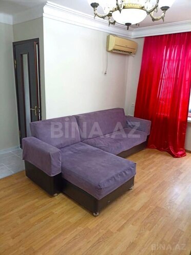 Продаётся 2-комн. вторичка 45 м², м. Низами, photo 4 from 12