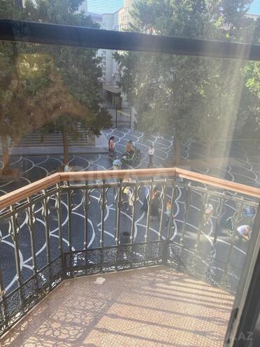 İcarəyə verilir 2 otaqlı köhnə tikili 82 m², Sahil m., photo 13 from 16