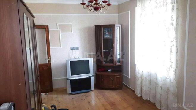 Продаётся 1-комн. вторичка 35 м², м. Кара Караев, photo 3 from 18