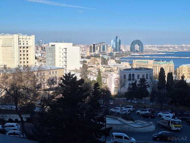 Сдаётся 2-комн. вторичка 50 м², м. Ичеришехер, photo 19 from 32