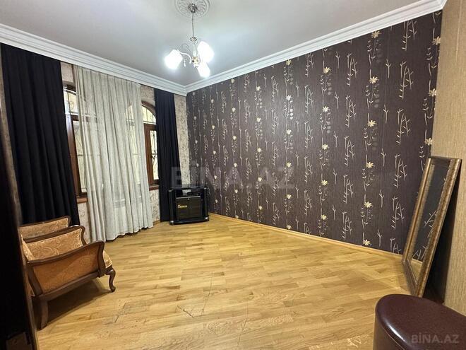 Сдаётся 7-комн. дом/дача 400 м², Хатаинский р., photo 13 from 25
