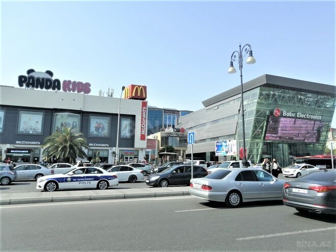 Продаётся 3-комн. вторичка 74 м², м. Нариман Нариманов, photo 3 from 15