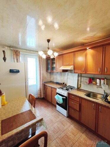 Продаётся 3-комн. вторичка 75 м², м. Элмляр Академиясы, photo 9 from 22