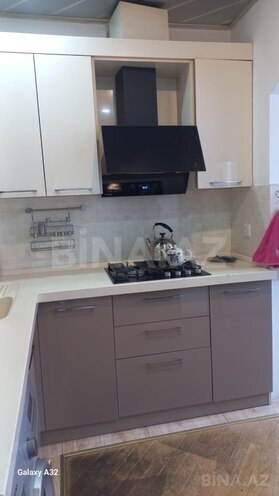 Satılır 3 otaqlı köhnə tikili 86 m², 8-ci mikrorayon q., photo 18 from 19