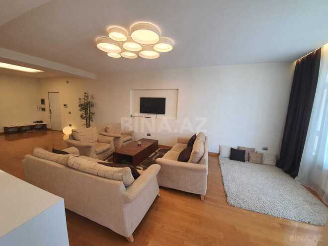 Сдаётся 3-комн. новостройка 120 м², м. 8 ноября, photo 3 from 23