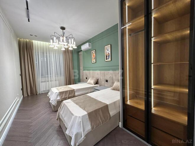 Продаётся 3-комн. новостройка 96 м², м. Элмляр Академиясы, photo 10 from 22