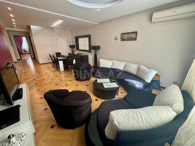 Сдаётся 3-комн. новостройка 150 м², м. Элмляр Академиясы, photo 3 from 19