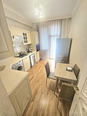 Продаётся 3-комн. новостройка 102 м², м. Кара Караев, photo 19 from 32