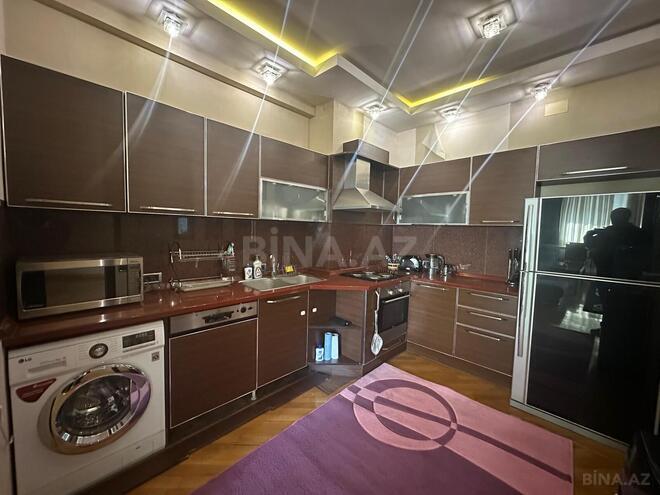 İcarəyə verilir 3 otaqlı yeni tikili 145 m², 28 May m., photo 21 from 27