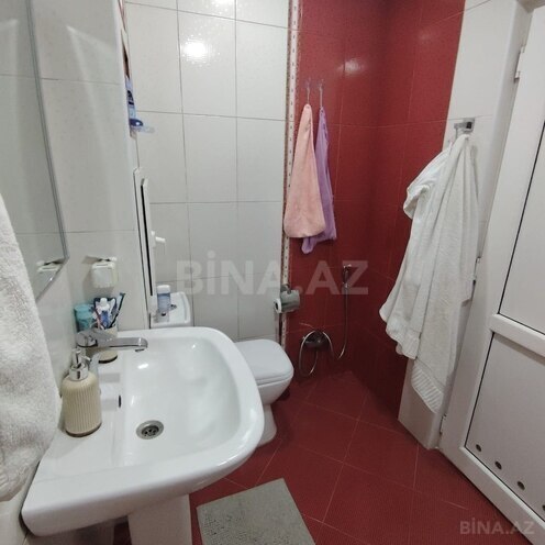 Satılır 3 otaqlı köhnə tikili 70 m², Neftçilər m., photo 10 from 24