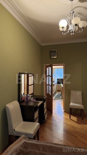 Продаётся 3-комн. вторичка 90 м², м. Кара Караев, photo 10 from 15