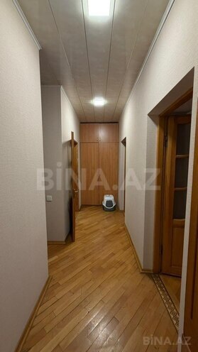Продаётся 3-комн. вторичка 90 м², м. Кара Караев, photo 13 from 15