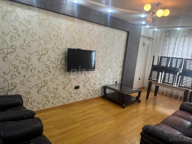 İcarəyə verilir 3 otaqlı yeni tikili 130 m², photo 5 from 17