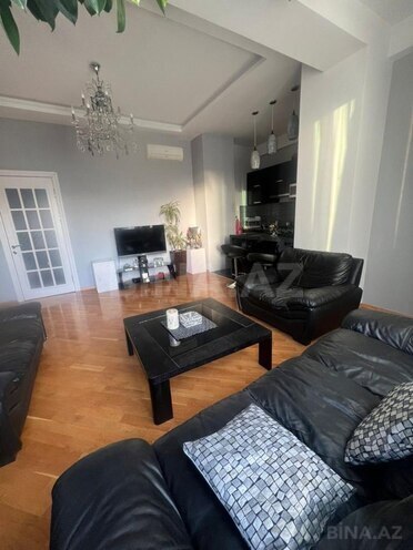 Сдаётся 3-комн. новостройка 100 м², м. Элмляр Академиясы, photo 3 from 13