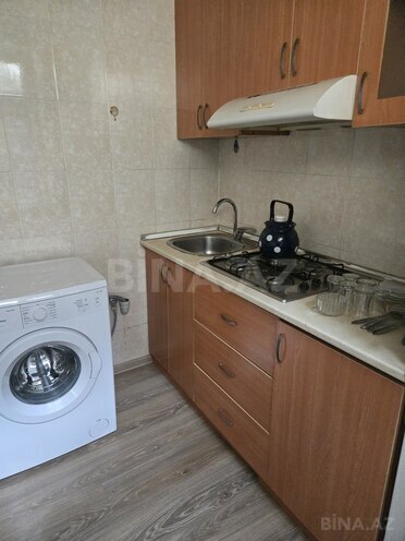 Сдаётся 1-комн. вторичка 36 м², м. Кара Караев, photo 8 from 9