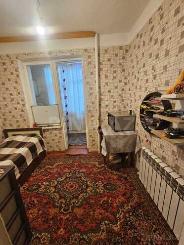 Satılır 1 otaqlı köhnə tikili 40 m², İnşaatçılar m., photo 7 from 12