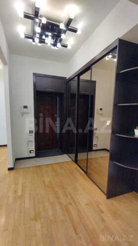 Satılır 3 otaqlı köhnə tikili 100 m², Sahil m., photo 21 from 26