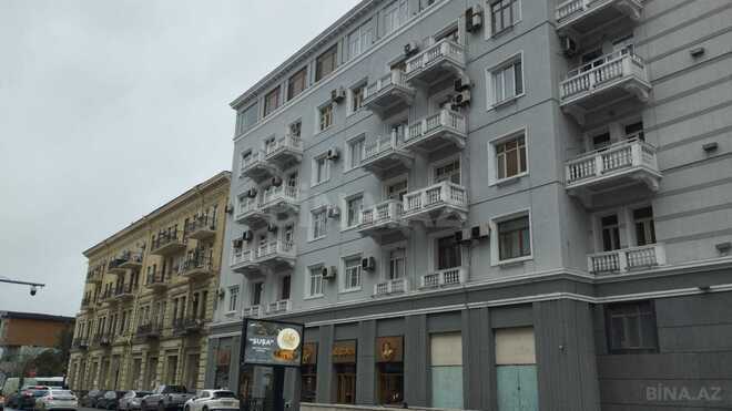 Satılır 3 otaqlı köhnə tikili 100 m², Sahil m., photo 3 from 26