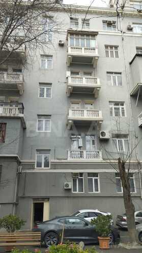 Satılır 3 otaqlı köhnə tikili 100 m², Sahil m., photo 24 from 26