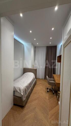 Сдаётся 3-комн. новостройка 118 м², м. 28 мая, photo 7 from 12