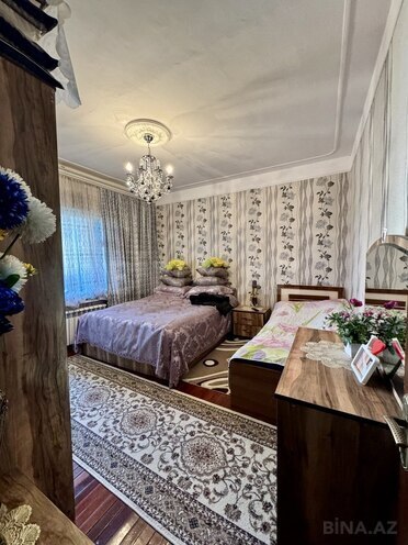 Продаётся 3-комн. вторичка 80 м², м. Кара Караев, photo 4 from 17