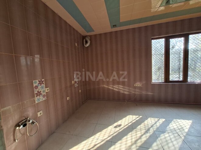 Продаётся 3-комн. вторичка 80 м², Ясамальский р., photo 12 from 19