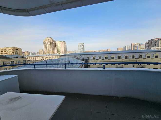 İcarəyə verilir 8 otaqlı ofis 200 m², 28 May m., photo 23 from 24