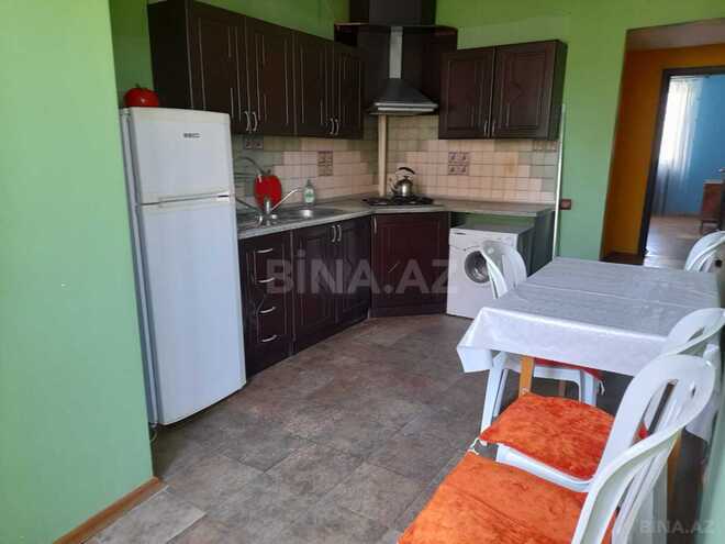 Продаётся 3-комн. вторичка 80 м², м. Иншаатчылар, photo 3 from 11
