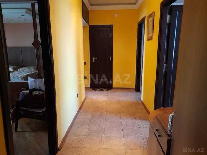 Продаётся 3-комн. вторичка 80 м², м. Иншаатчылар, photo 9 from 11