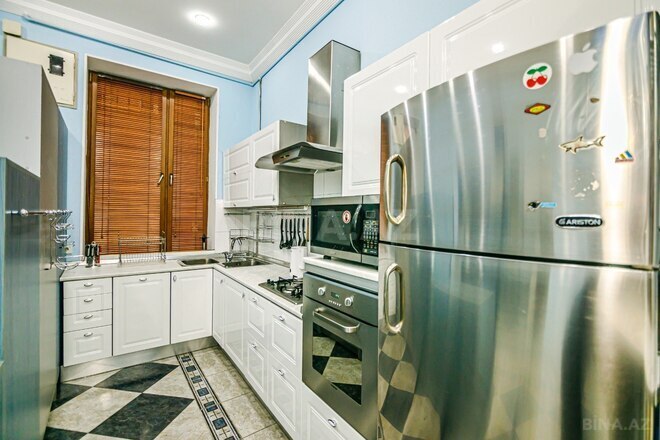 Сдаётся 3-комн. вторичка 100 м², м. Сахил, photo 25 from 32