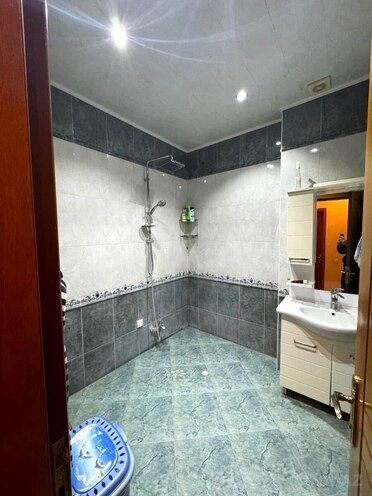 Продаётся 4-комн. новостройка 190 м², Насиминский  р., photo 12 from 16