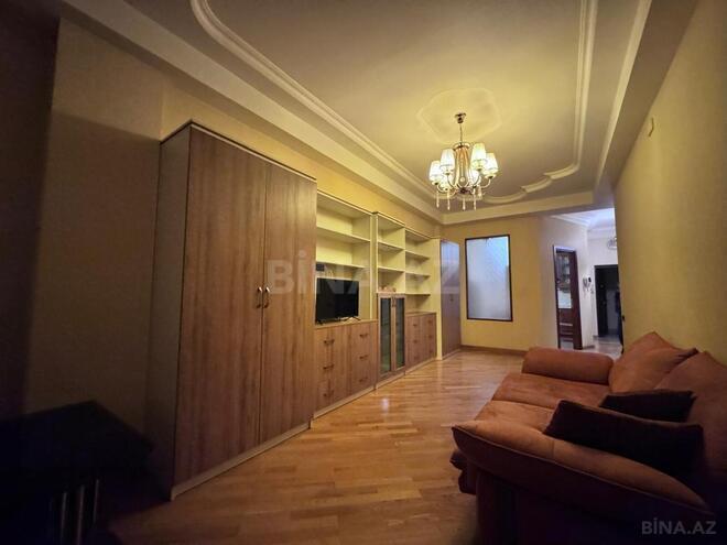 İcarəyə verilir 2 otaqlı yeni tikili 65 m², 28 May m., photo 4 from 9