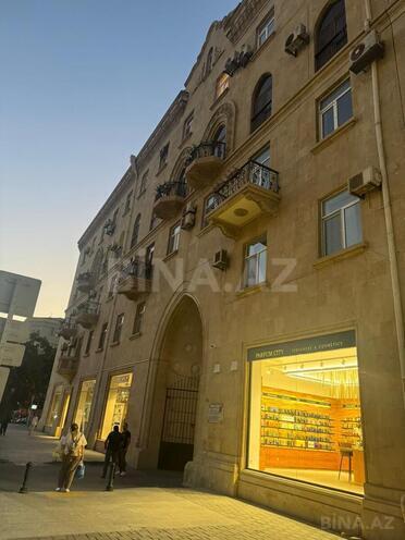 İcarəyə verilir 2 otaqlı köhnə tikili 60 m², 28 May m., photo 16 from 17