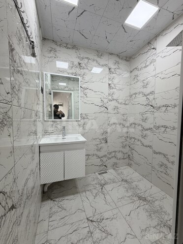 Продаётся 2-комн. вторичка 65 м², м. Ази Асланов, photo 6 from 12