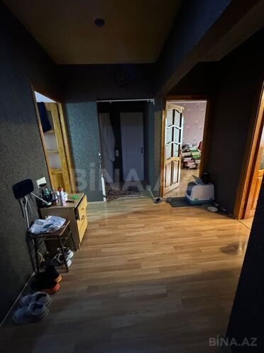 Продаётся 3-комн. вторичка 75 м², м. Ази Асланов, photo 3 from 14