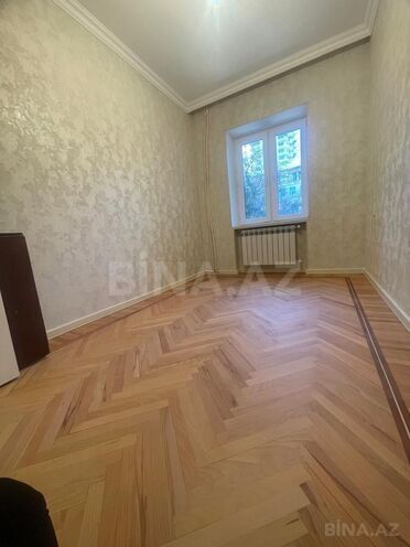 Satılır 3 otaqlı köhnə tikili 75 m², Elmlər Akademiyası m., photo 10 from 18