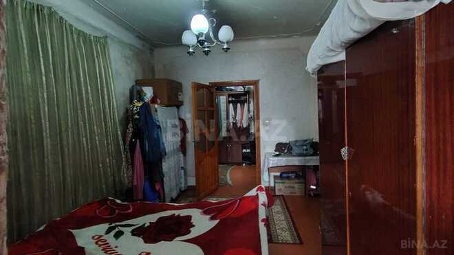 Satılır 2 otaqlı köhnə tikili 65 m², Massiv V q., photo 3 from 8