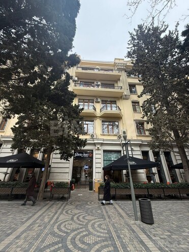 İcarəyə verilir 3 otaqlı köhnə tikili 100 m², Sahil m., photo 24 from 25