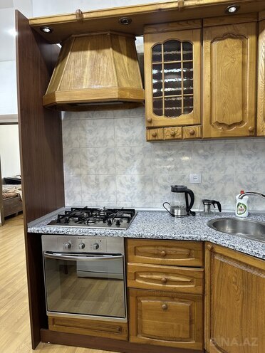 İcarəyə verilir 3 otaqlı köhnə tikili 100 m², Sahil m., photo 6 from 25