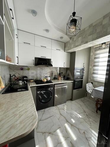 Продаётся 3-комн. вторичка 90 м², м. Ази Асланов, photo 8 from 12