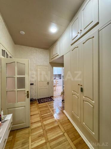 Продаётся 3-комн. вторичка 75 м², м. Ичеришехер, photo 11 from 24