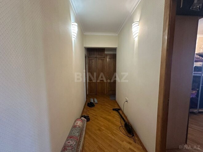 Satılır 2 otaqlı köhnə tikili 70 m², Nizami m., photo 14 from 15